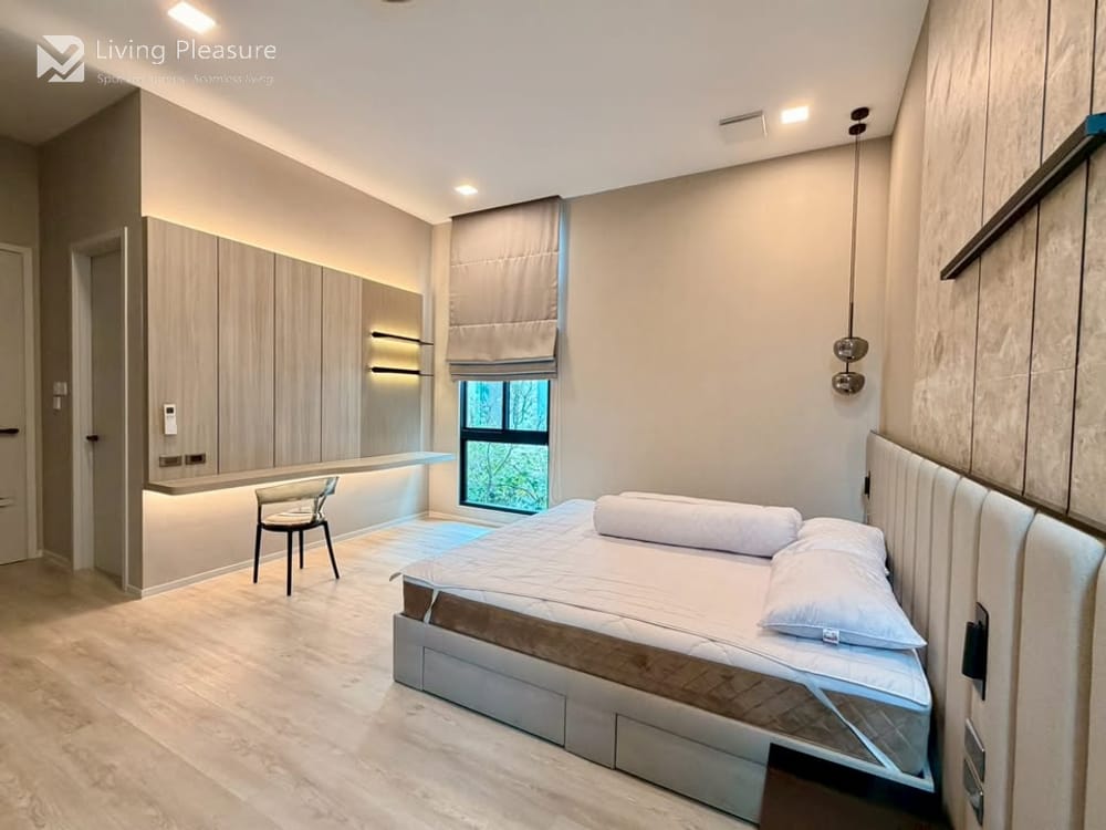 Luxury house for Rent I VIVE 2 Krungthepkreetha 18