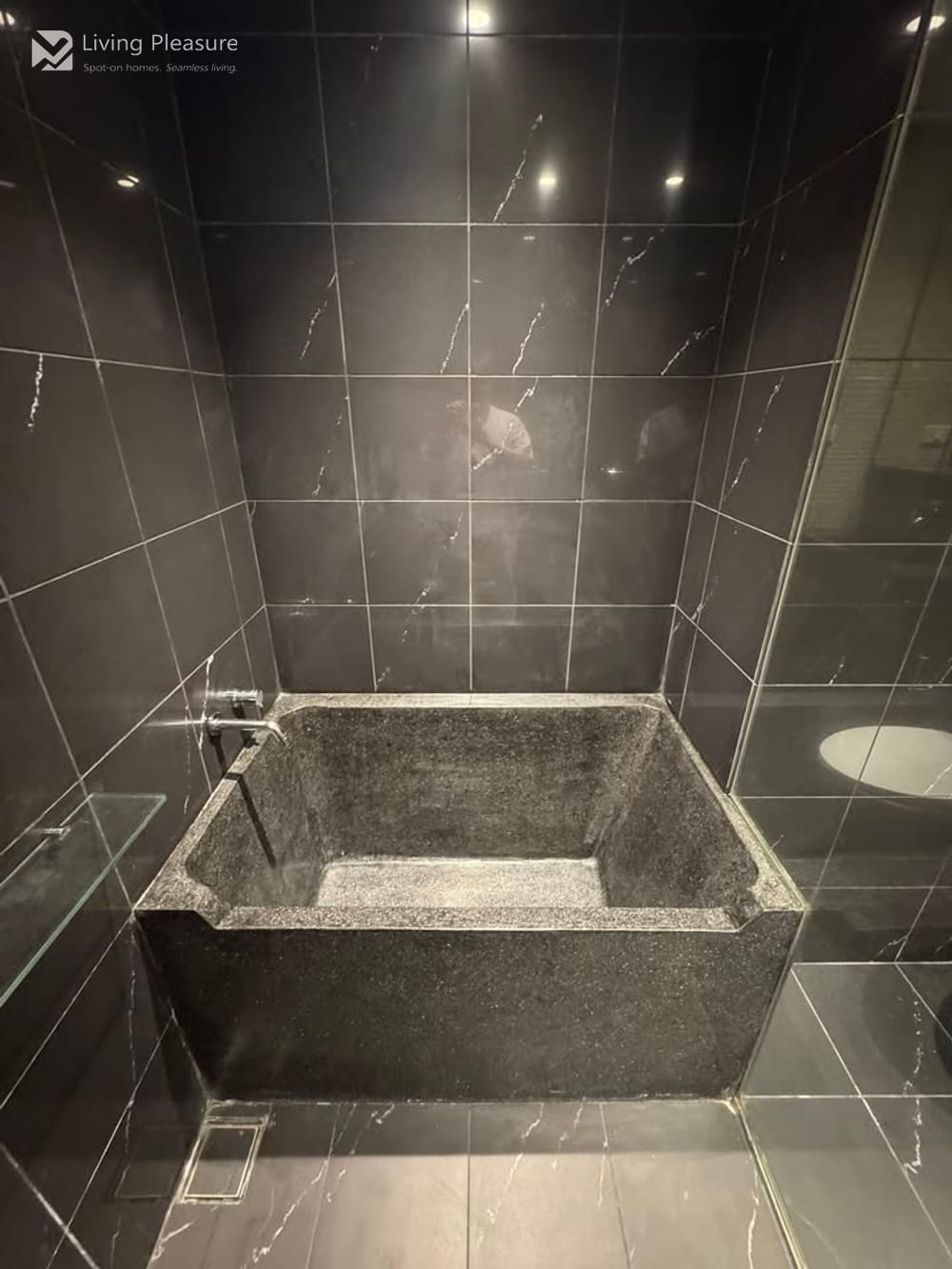 Modern 2-Bedroom Condo for Sale and Rent I Siamese Gioia 15