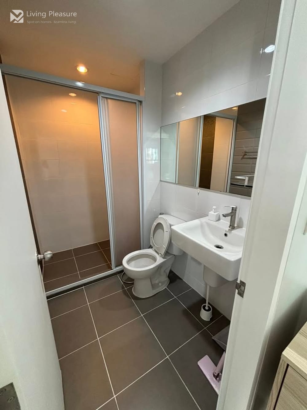 2-Bedroom Condo for Rent I Aspire Sukhumvit 48 I BTS Phra Khanong 9