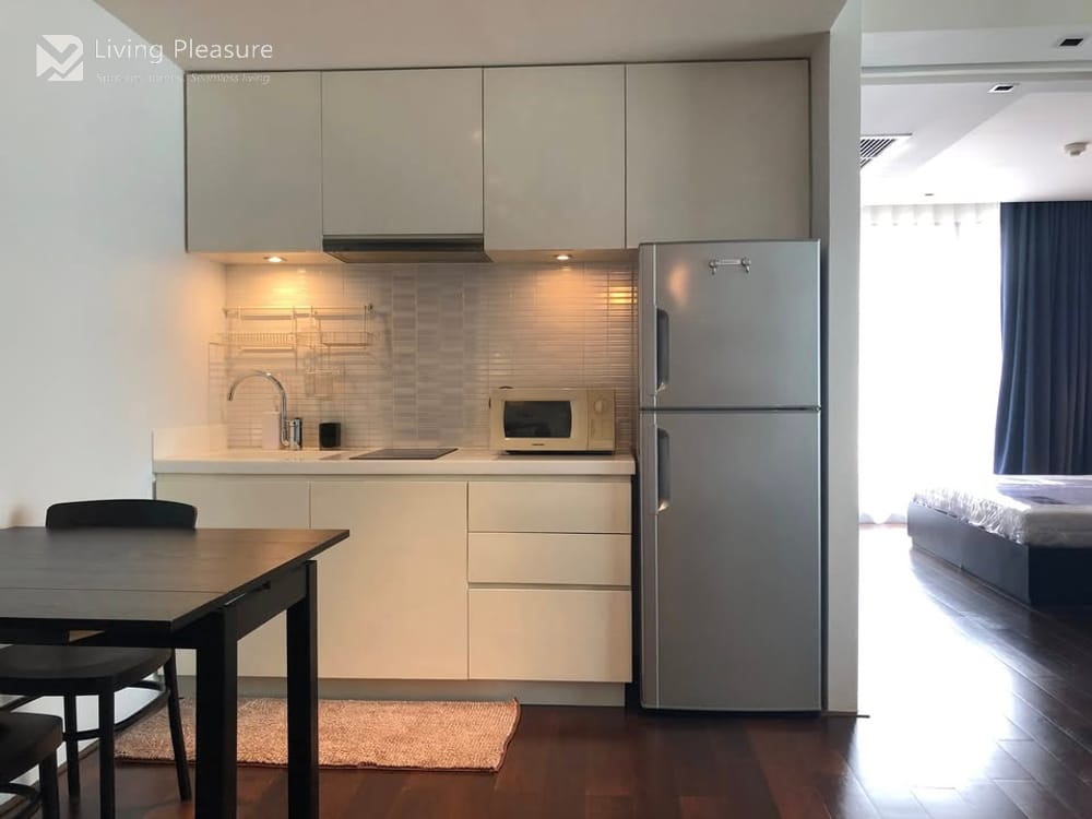 1 Bedroom Condo for Rent I Noble Ambience Sarasin I BTS Ratchadamri 3
