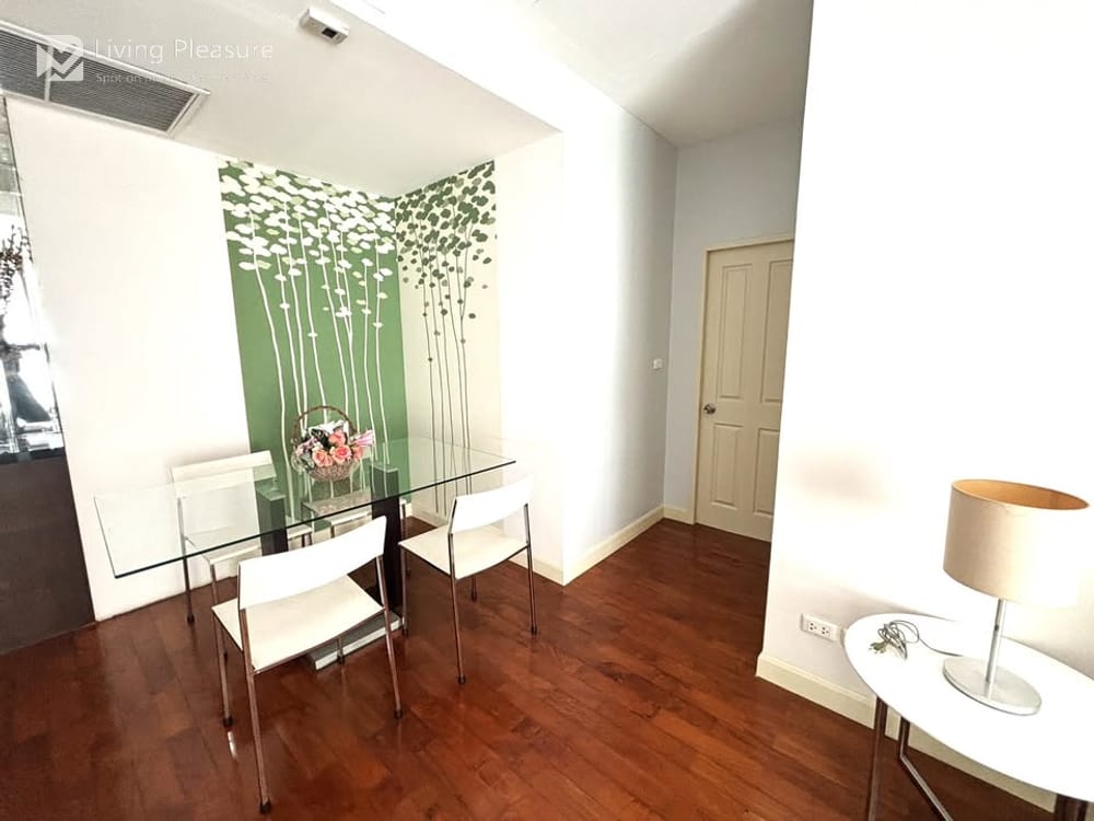 2 Bedroom Condo for Rent I Siri Residence I BTS Phrom Phong 11