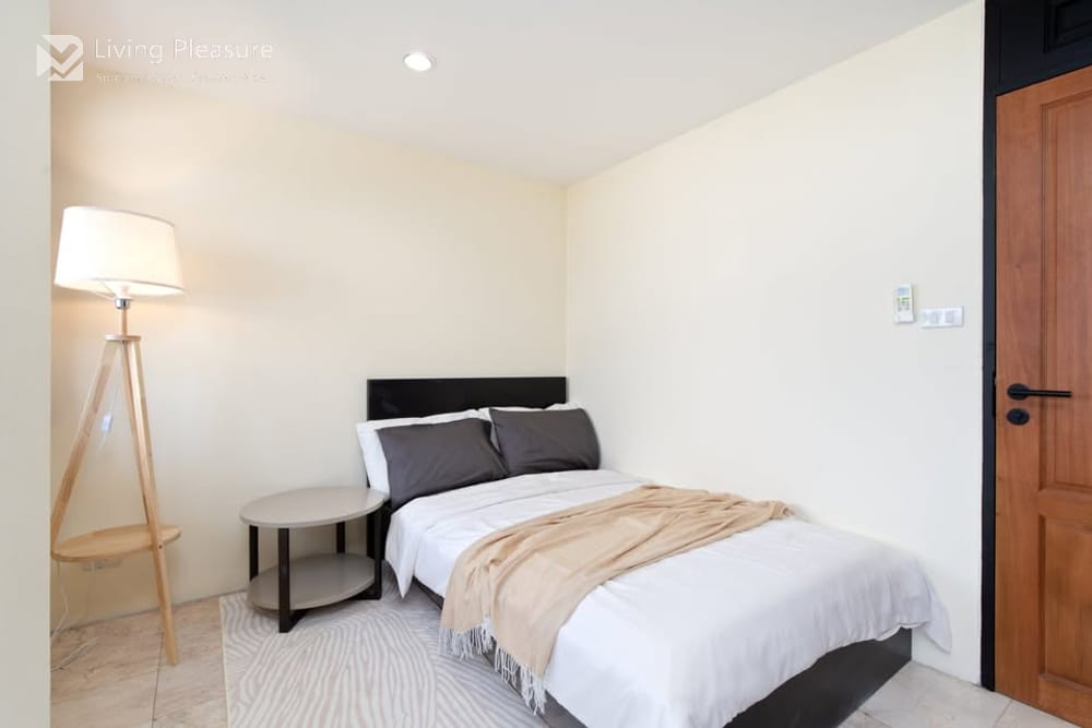 3-Bedroom Condo for Rent I Ruamjai Heights I MRT Phetchaburi 6