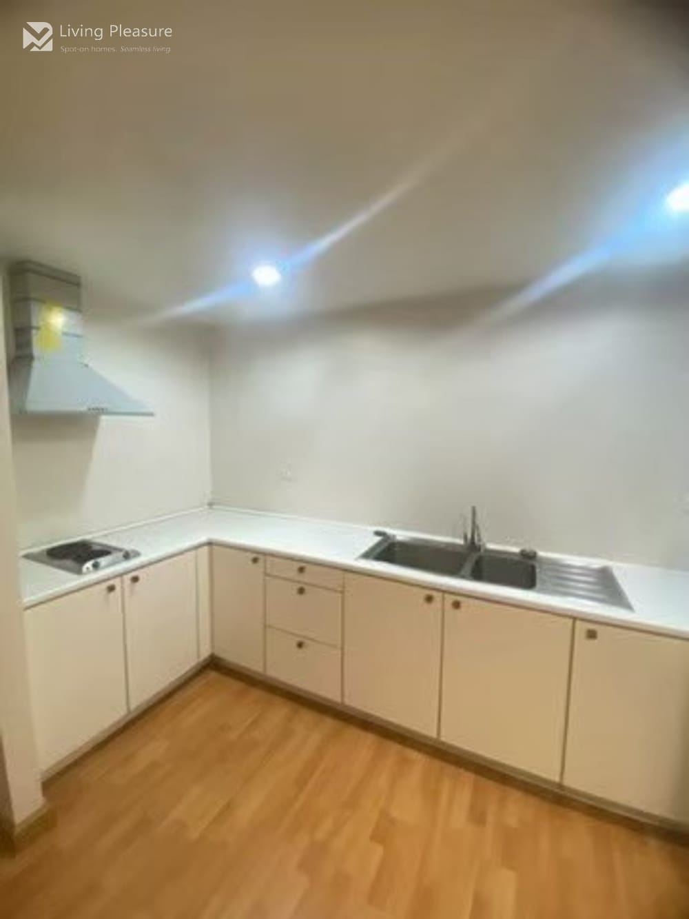 2 Bedrooms Condo for Rent I Resorta Yen-Akart 3