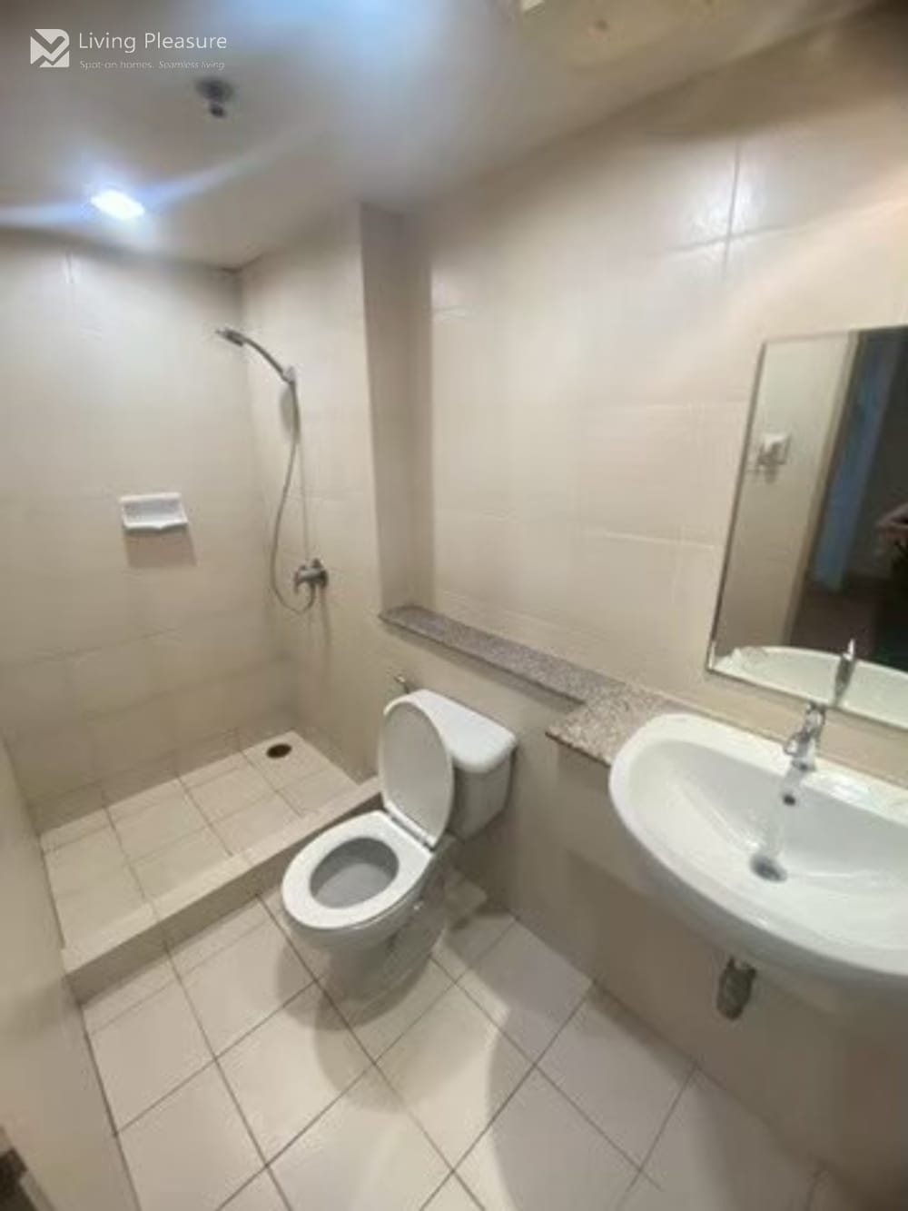 2 Bedrooms Condo for Rent I Resorta Yen-Akart 10