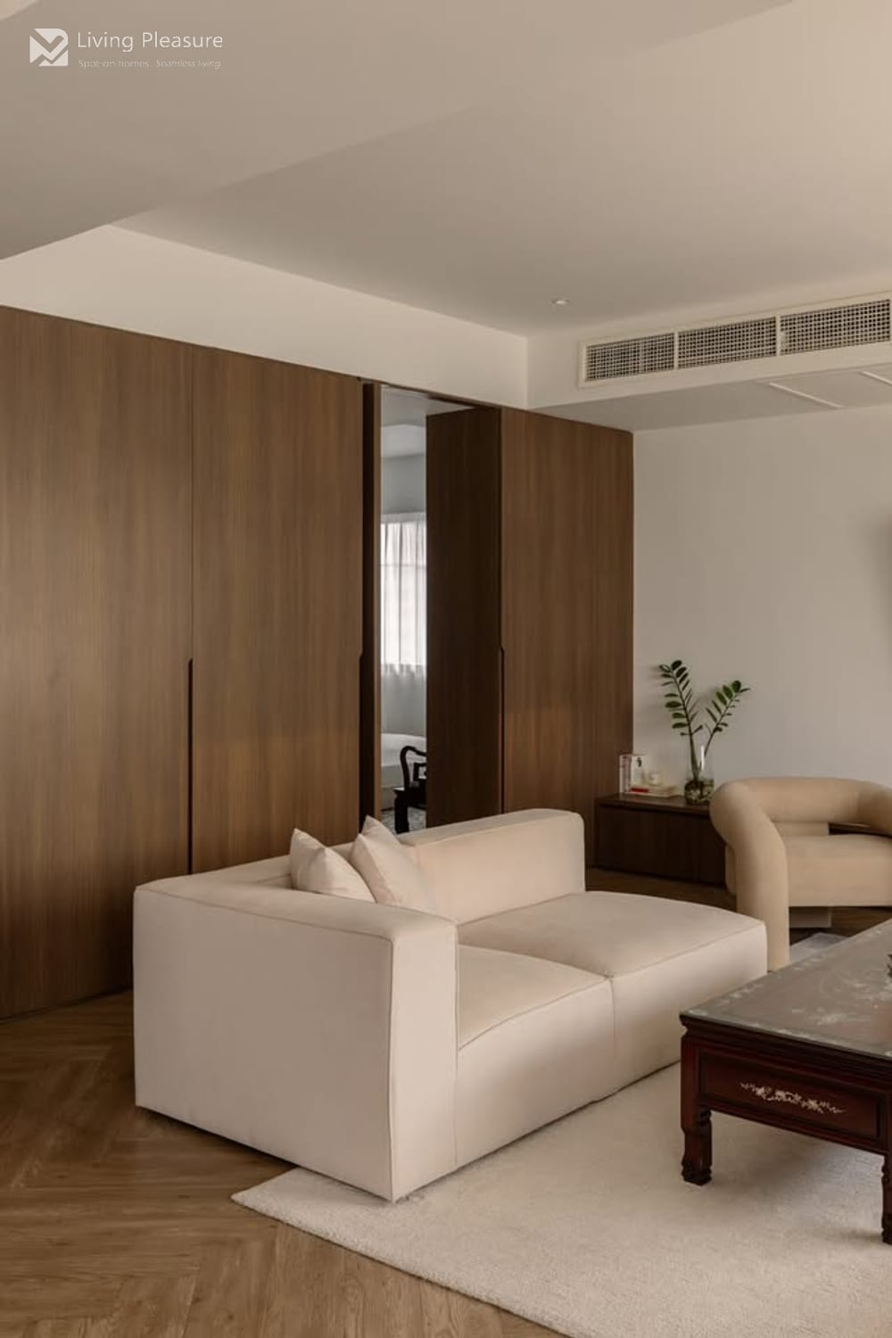 Modern 2-Bedroom Condo for Sale I Newton Tower I BTS Nana 7