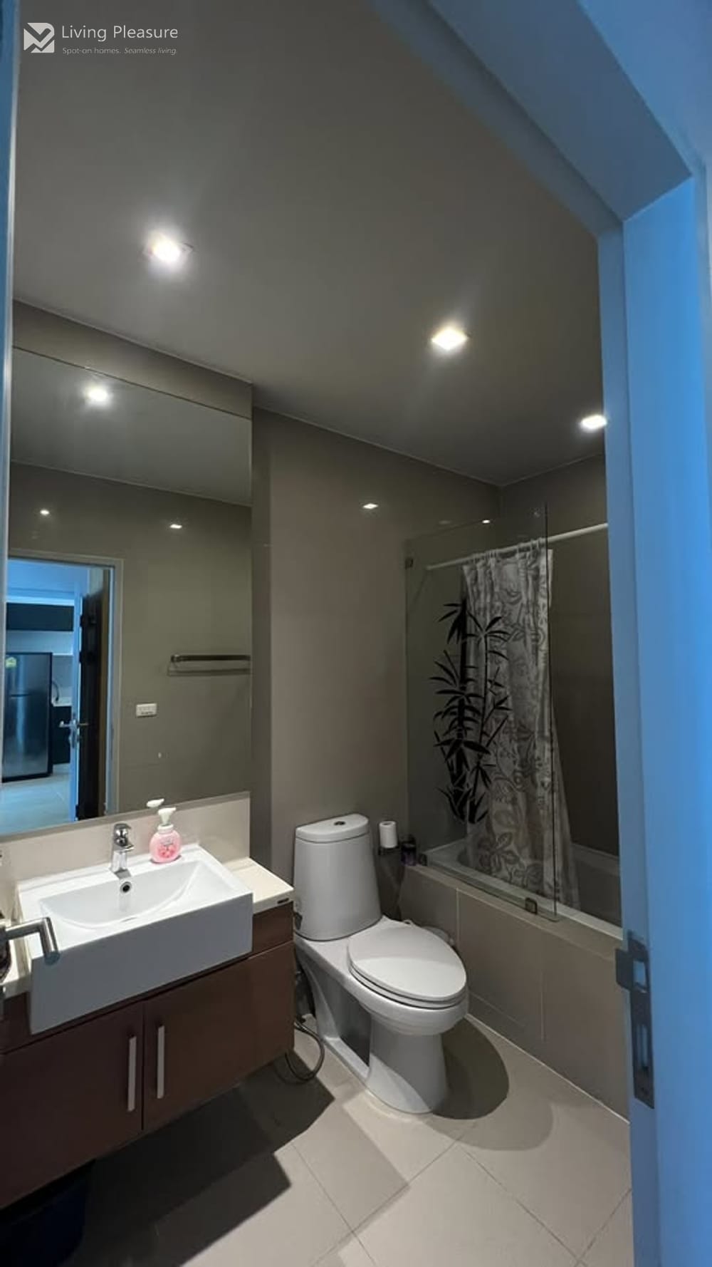 ขาย 1 ห้องนอน คอนโด ใน โนเบิล รีไฟน์ (Noble Refine) 8