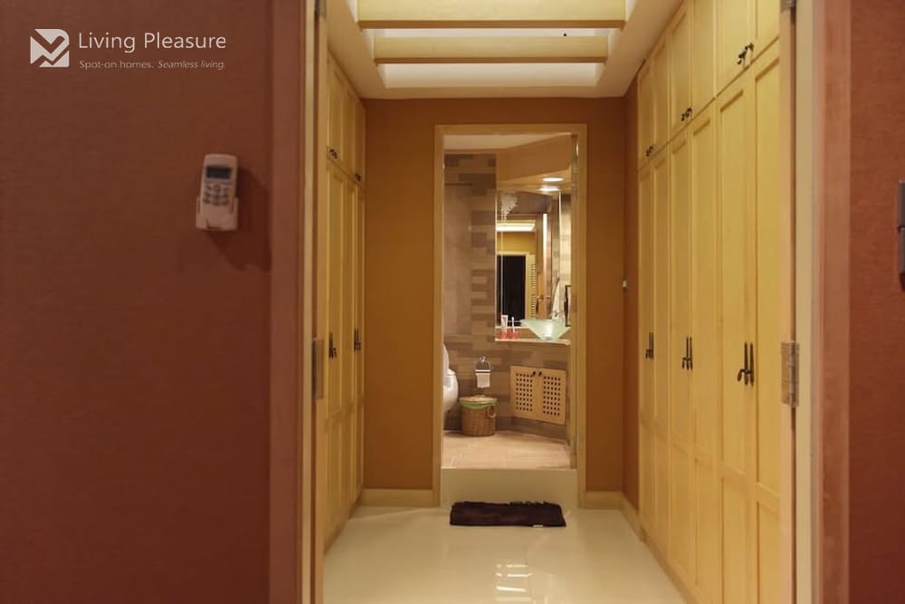 Luxury 1 Bedroom Condo for Rent | Baan Sathorn Chaophraya 10