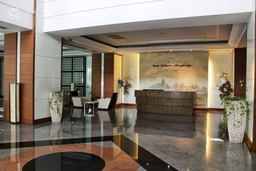 Luxury 1 Bedroom Condo for Rent | Baan Sathorn Chaophraya 16