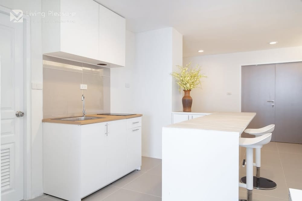 2-Bedroom Condo for Sale and Rent I The Waterford Sukhumvit 30/1 6