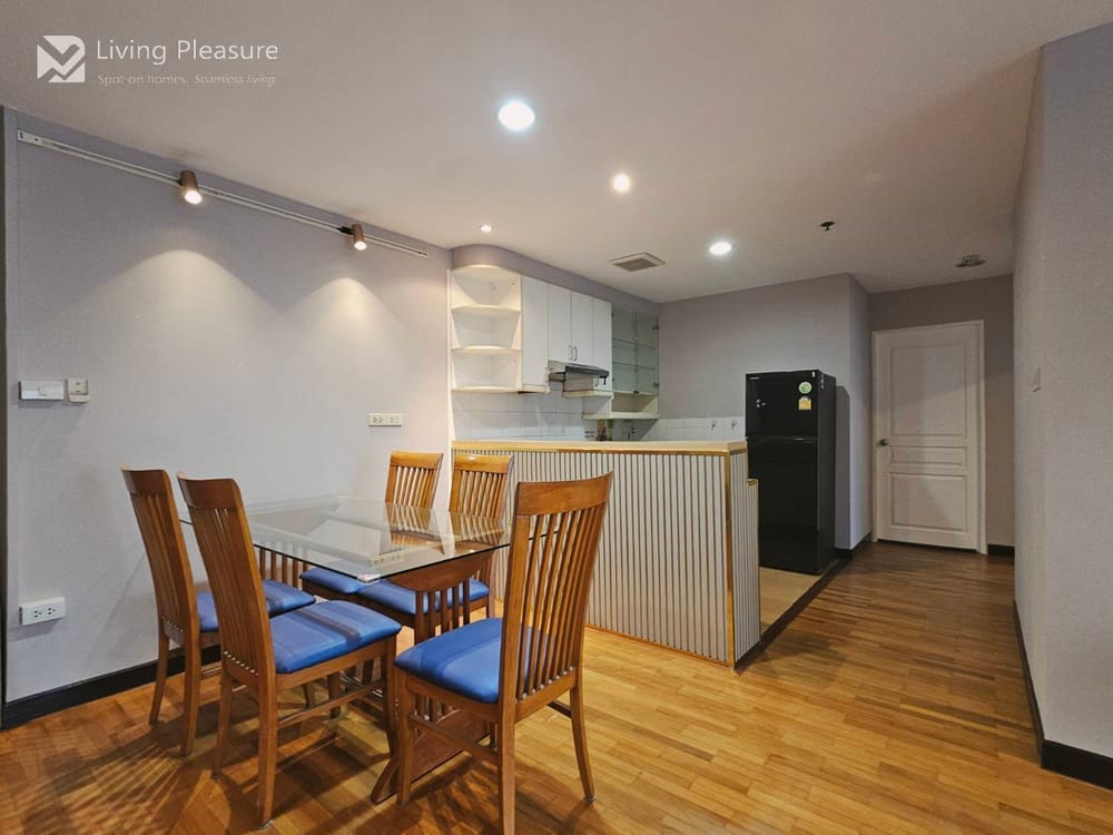 Spacious 2-Bedroom Corner Unit for Rent I The Waterford Diamond Sukhumvit Soi 30/1 2