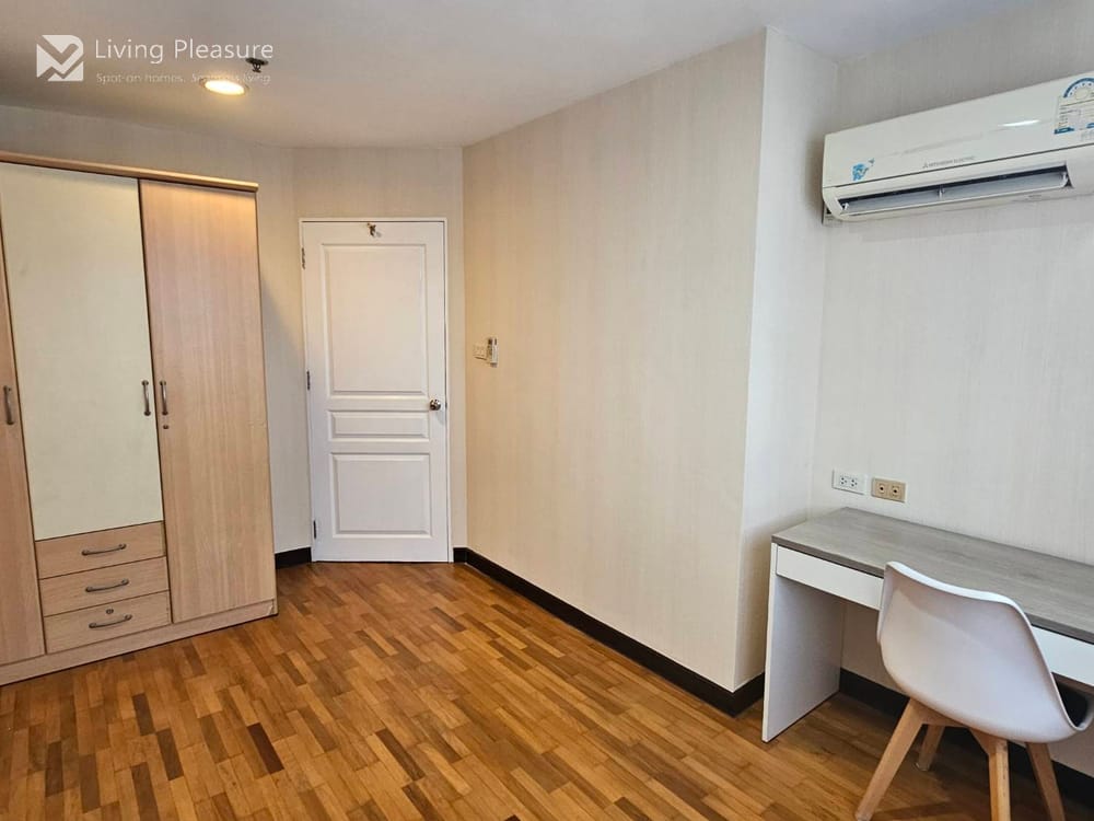 Spacious 2-Bedroom Corner Unit for Rent I The Waterford Diamond Sukhumvit Soi 30/1 8