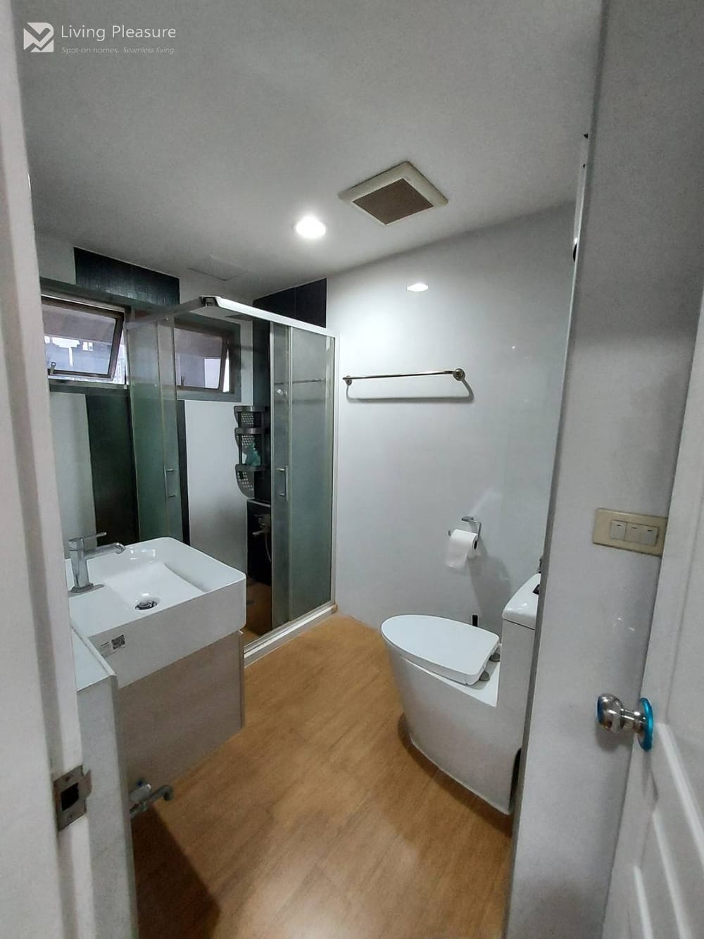 Spacious 2-Bedroom Corner Unit for Rent I The Waterford Diamond Sukhumvit Soi 30/1 10