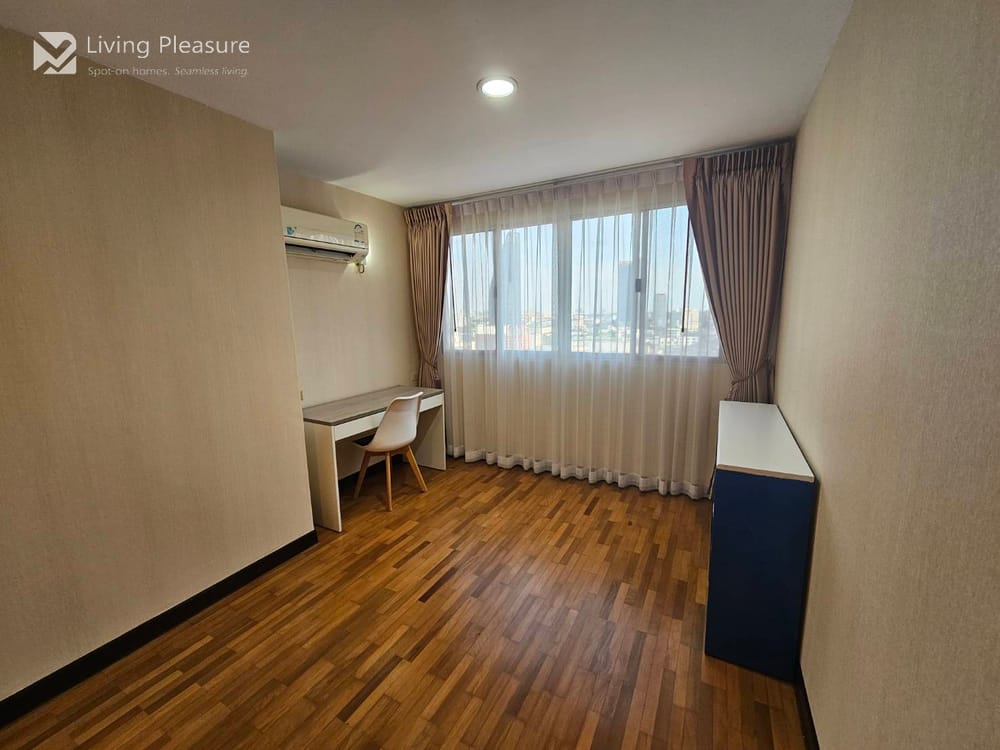 Spacious 2-Bedroom Corner Unit for Rent I The Waterford Diamond Sukhumvit Soi 30/1 9