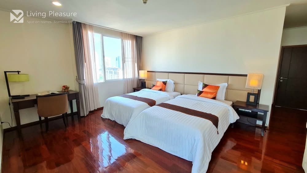 Luxury 3-Bedroom Apartment for Rent | 289 sqm | High Floor 10