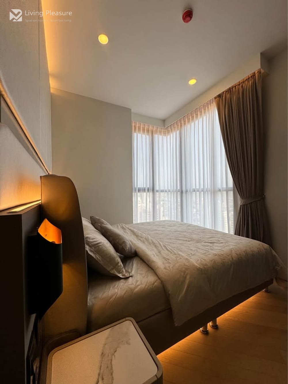 2 Bedroom for Rent I Park Origin Thonglor 9