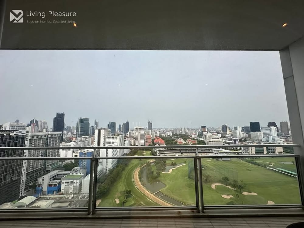 185 Rajadamri Penthouse | Luxury 3-Bedroom Apartment | 386.56 sqm | High Floor | Bangkok City Center 3