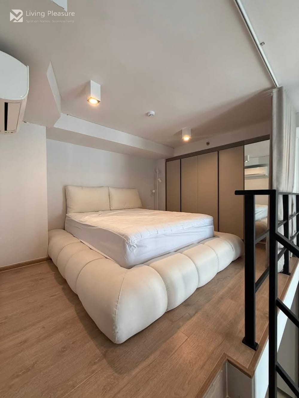 1 Bedroom Duplex for Rent I IDEO Rama9-Asoke 4