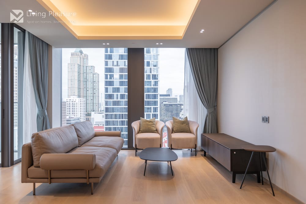 1-Bedroom Condo for Rent I Tonson One Residence, Pet-Friendly I BTS Chit Lom 3