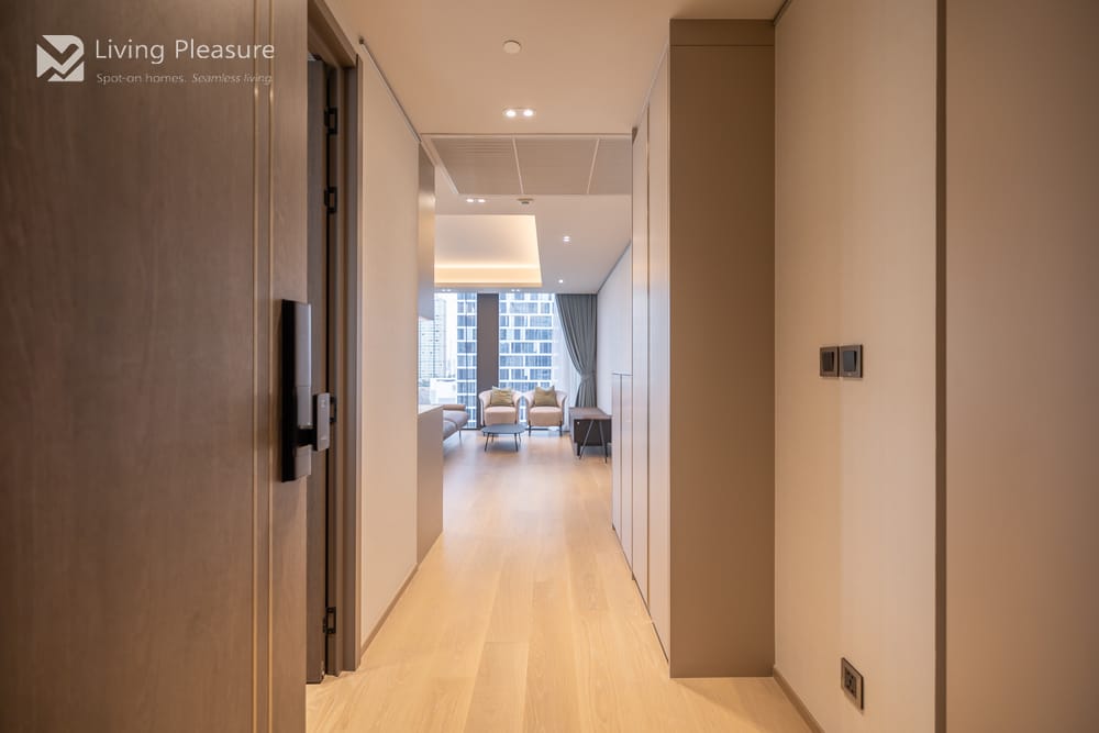 1-Bedroom Condo for Rent I Tonson One Residence, Pet-Friendly I BTS Chit Lom 31