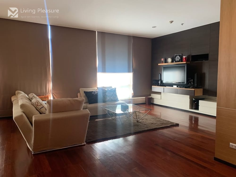 2-Bedroom Condo for Rent at The Height with City View 3