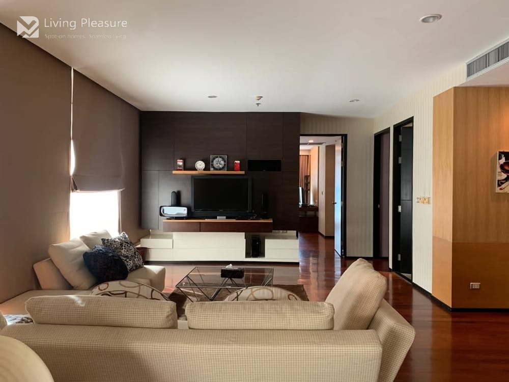 2-Bedroom Condo for Rent at The Height with City View 5