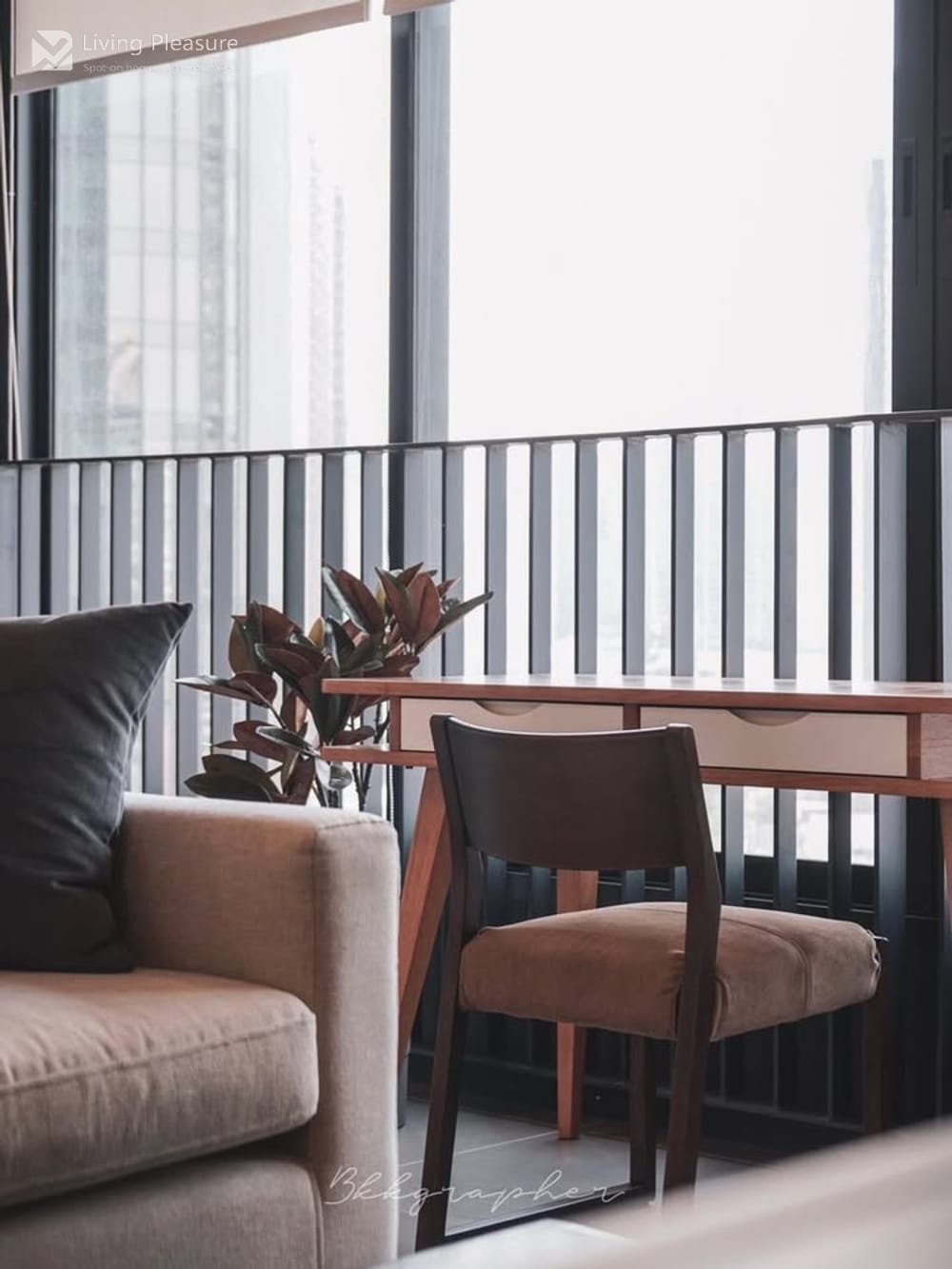 2-Bedroom Apartment for Rent at Ideo Mobi Asoke near MRT Phetchaburi 2