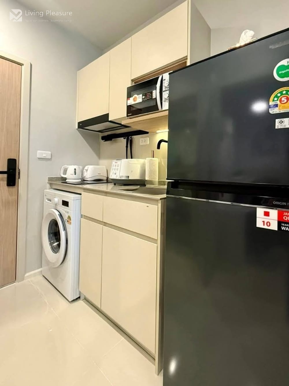 1-Bedroom Condo for Rent at Culture Thonglor, Steps from BTS Thong Lo 14