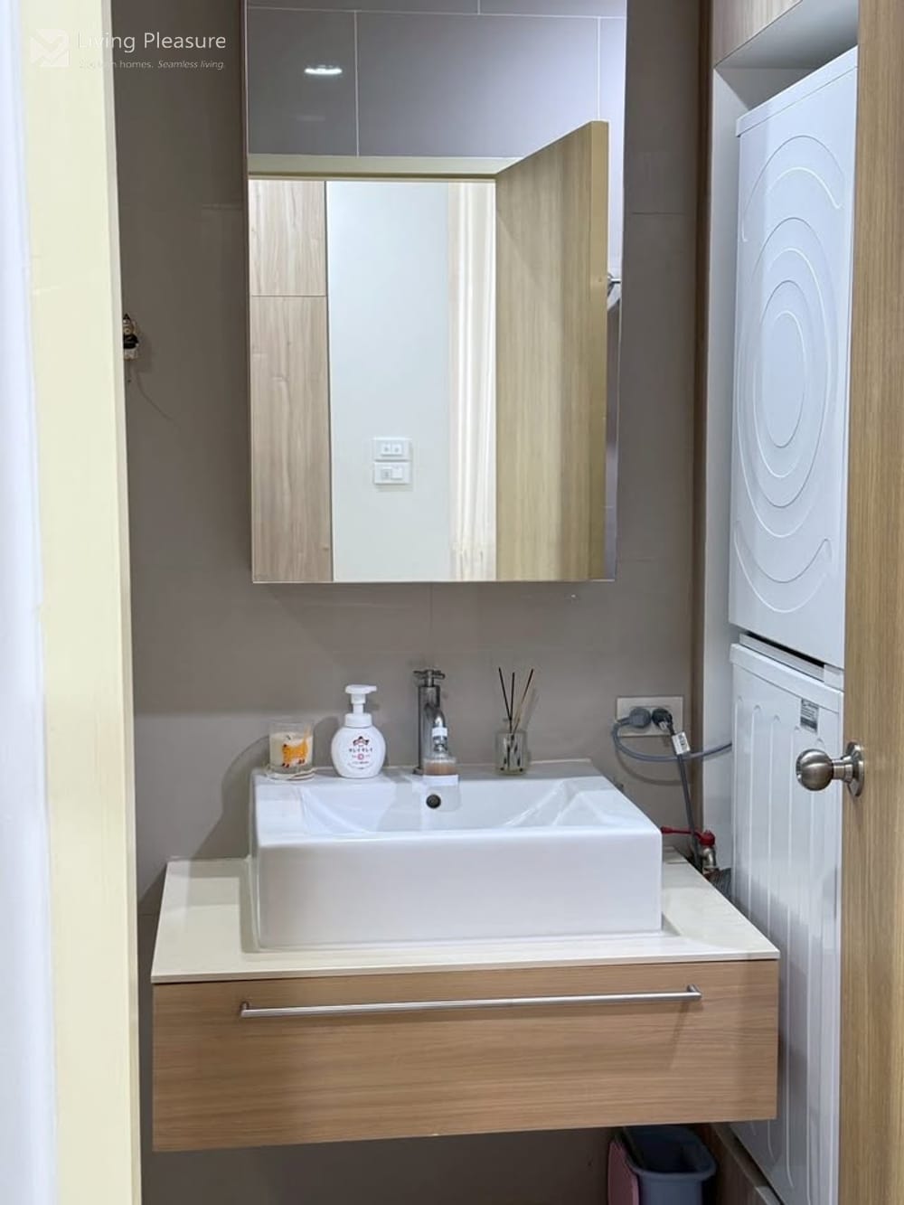 1-Bedroom Condo for Rent at The Issara Ladprao - Near MRT Lat Phrao 12