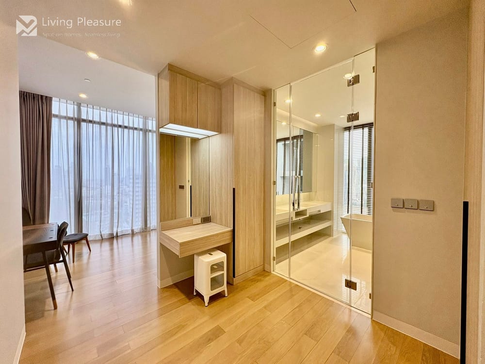 2 Bedrooms Condo for Rent & Sale I Vittorio Sukhumvit 39 I BTS Phromphong 9