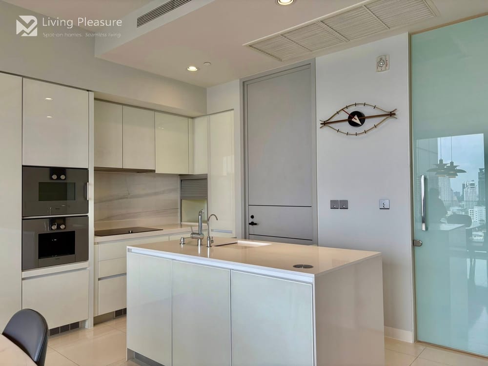 2 Bedrooms Condo for Rent & Sale I Vittorio Sukhumvit 39 I BTS Phromphong 5