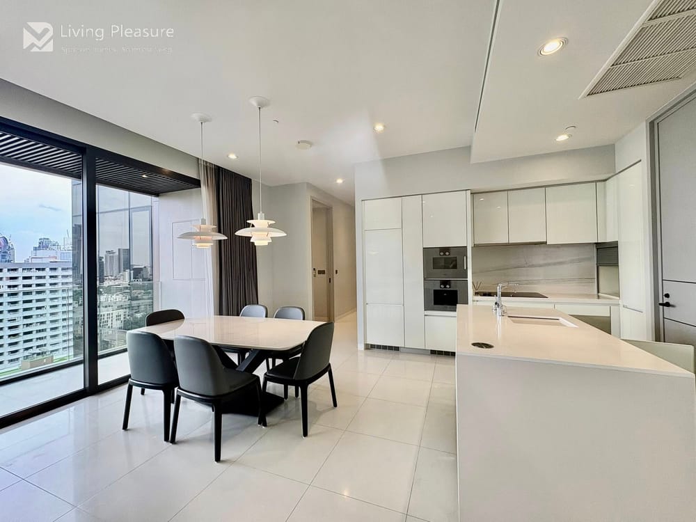 2 Bedrooms Condo for Rent & Sale I Vittorio Sukhumvit 39 I BTS Phromphong 6