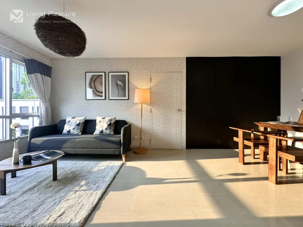 One Thonglor | 1-Bedroom Apartment | 52 sqm | Ultra-Fast WiFi | Near BTS Thonglor 33