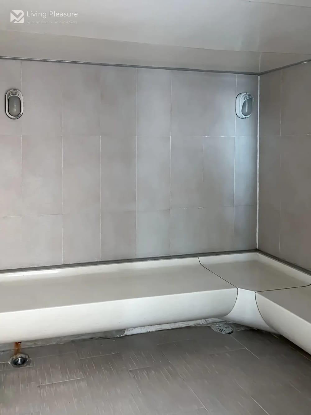 Modern 1-Bedroom High-Rise Apartment | Ultra-Fast WiFi | Central Ratchathewi | Sauna, Gym &amp; Pool 22