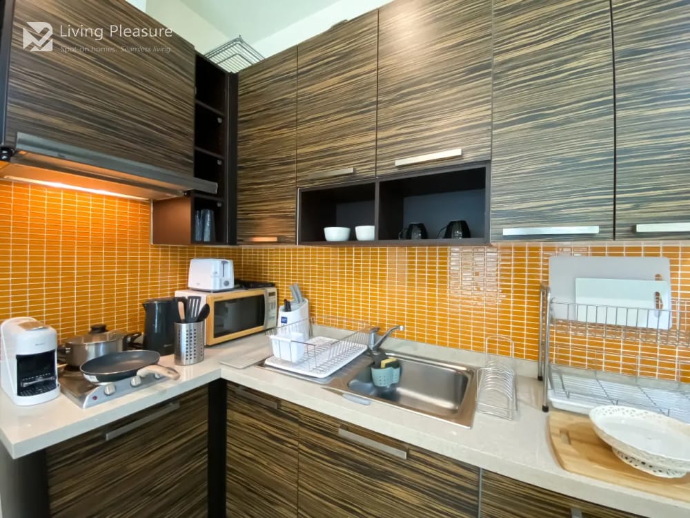 Modern 1-Bedroom High-Rise Apartment | Ultra-Fast WiFi | Central Ratchathewi | Sauna, Gym &amp; Pool 7
