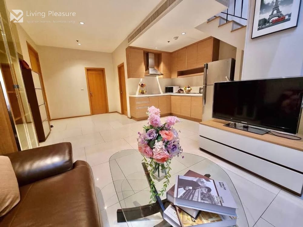 1-Bedroom Duplex for Rent in the Heart of Phrom Phong 5