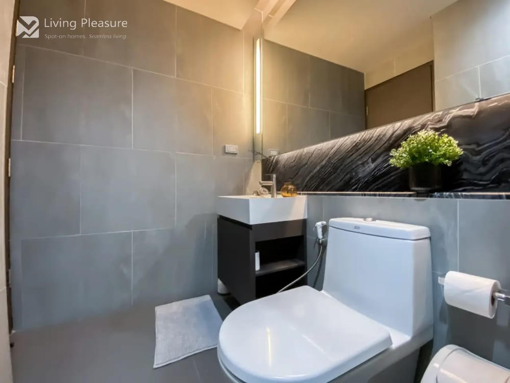 The Lumpini 24 | 1-Bedroom Apartment | Co-Working Space | Sky Pool | Near BTS Phrom Phong 18