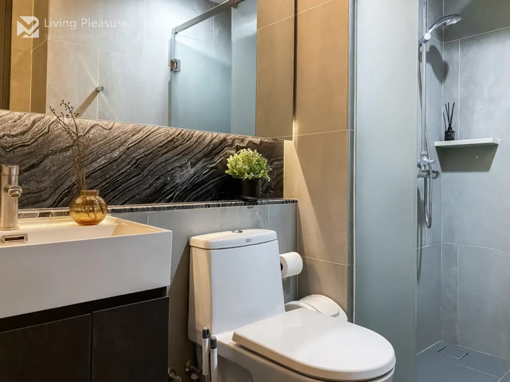 The Lumpini 24 | 1-Bedroom Apartment | Co-Working Space | Sky Pool | Near BTS Phrom Phong 21