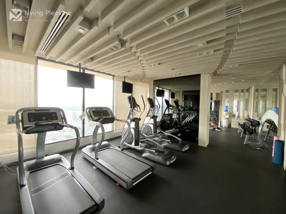 The Lumpini 24 | 1-Bedroom Apartment | Co-Working Space | Sky Pool | Near BTS Phrom Phong 23