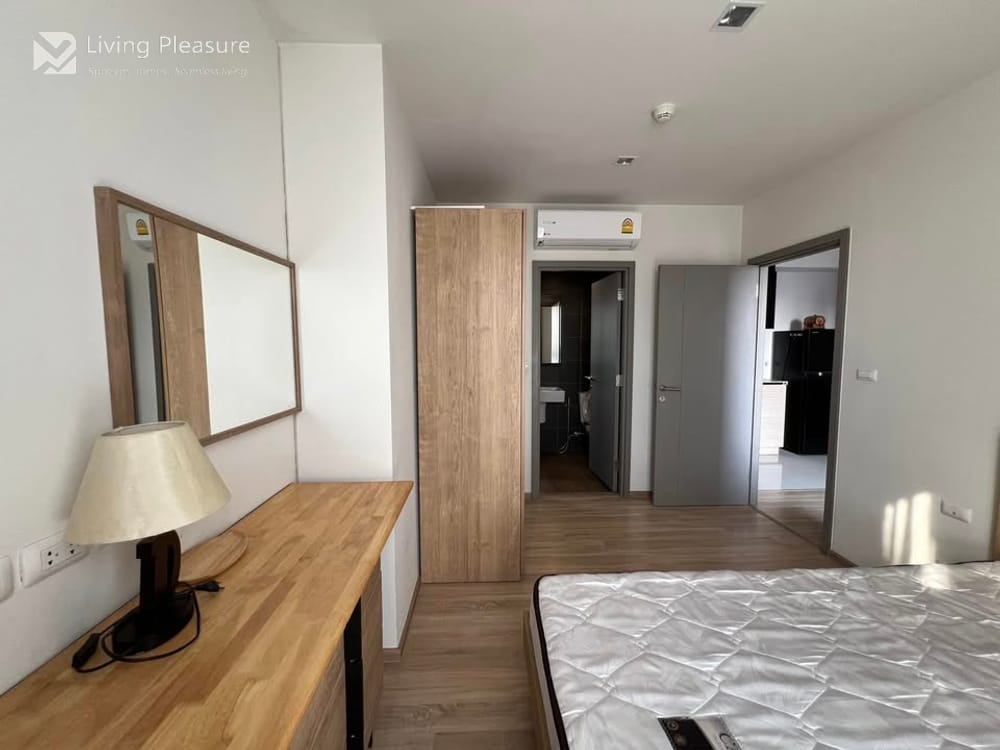 1 Bedroom for Rent I The Base Garden Rama 9 3