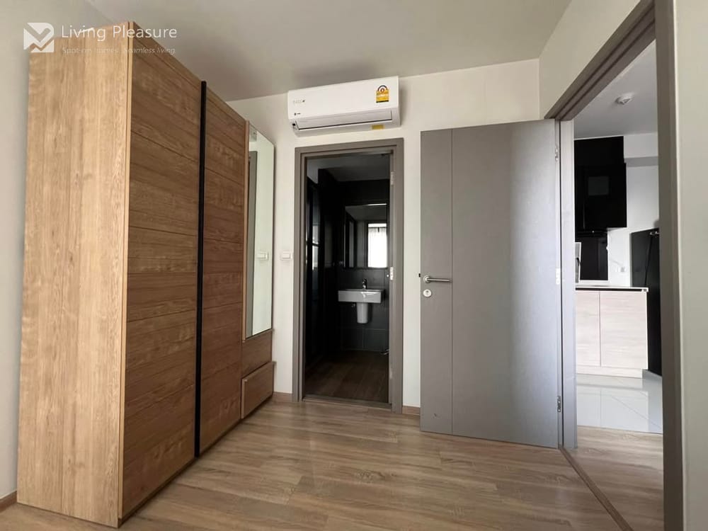 1 Bedroom for Rent I The Base Garden Rama 9 7