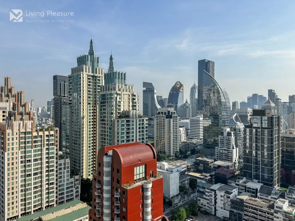 Luxury High-Floor Apartment at Q Chidlom | 1BR | Stunning City Views | Near BTS Chit Lom 11