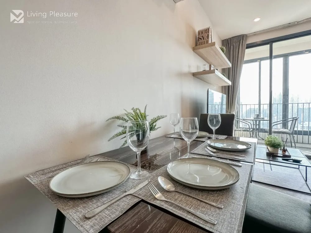 Luxury High-Floor Apartment at Q Chidlom | 1BR | Stunning City Views | Near BTS Chit Lom 14