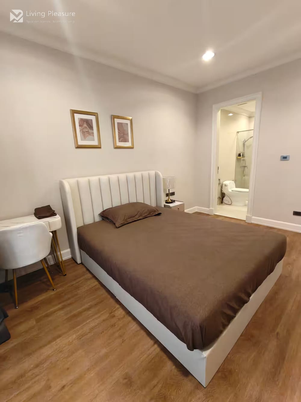 Pet-Friendly 4-Bedroom Villa for Sale and Rent in the Heart of Phrom Phong 21