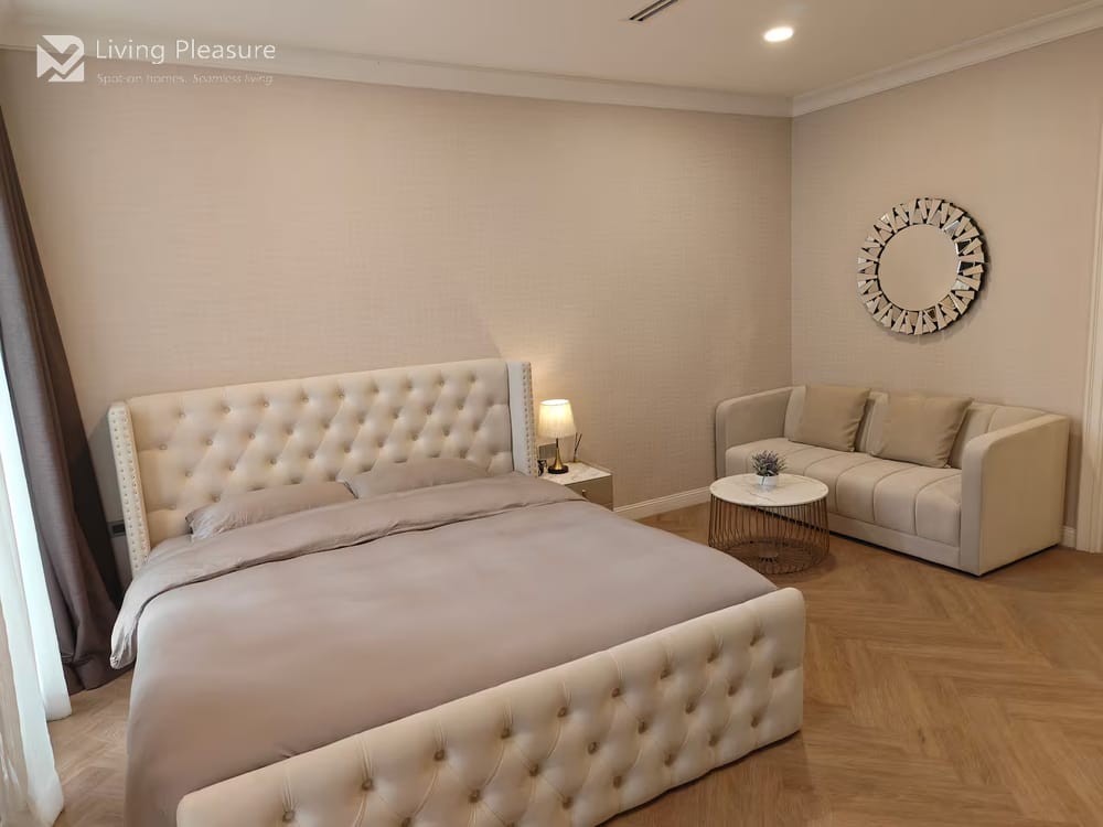 Pet-Friendly 4-Bedroom Villa for Sale and Rent in the Heart of Phrom Phong 22