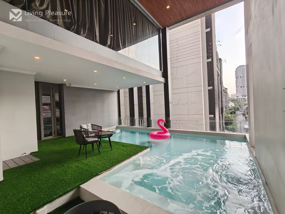 Pet-Friendly 4-Bedroom Villa for Sale and Rent in the Heart of Phrom Phong 35