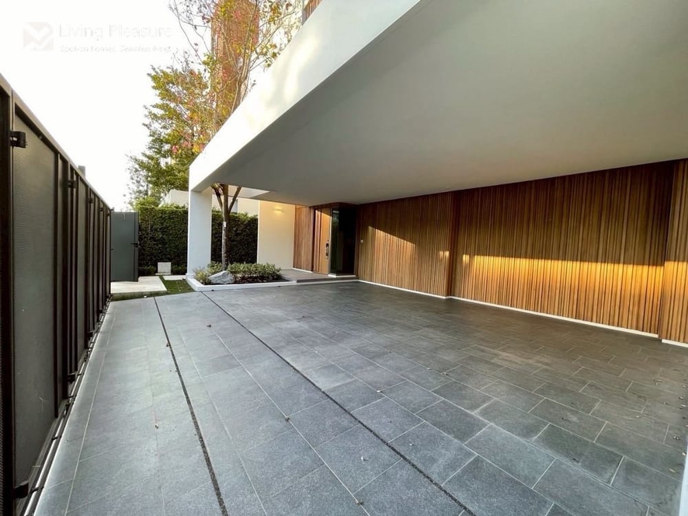 Spacious 4-Bedroom Detached House for Rent at Vive Rama 9 - Pet Friendly 3