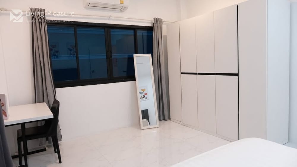 5 Bedrooms Pool Villa for Rent I Udomsuk, Bangkok 16