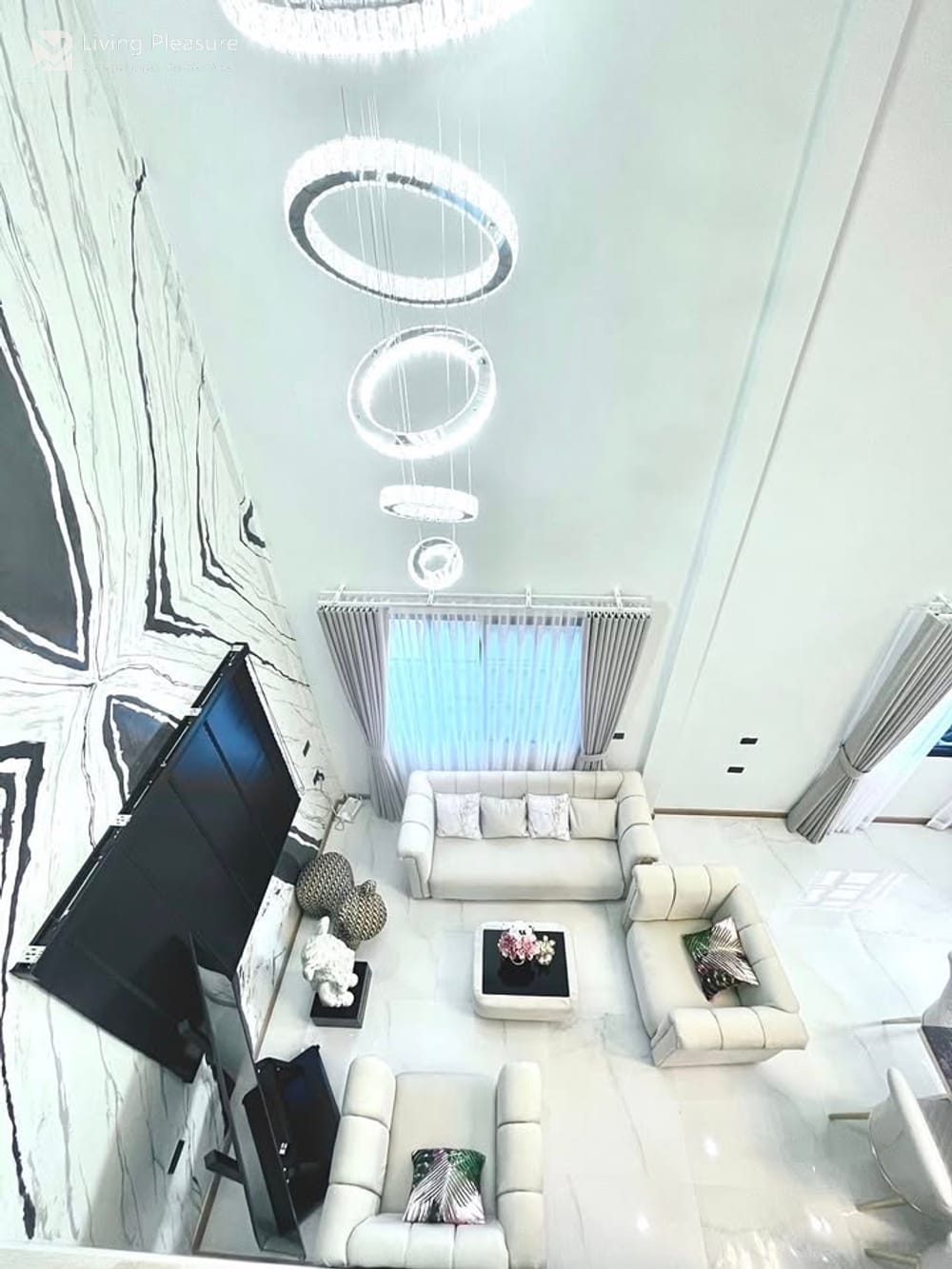 5 Bedrooms Pool Villa for Rent I Latprao-Huaykwang 5