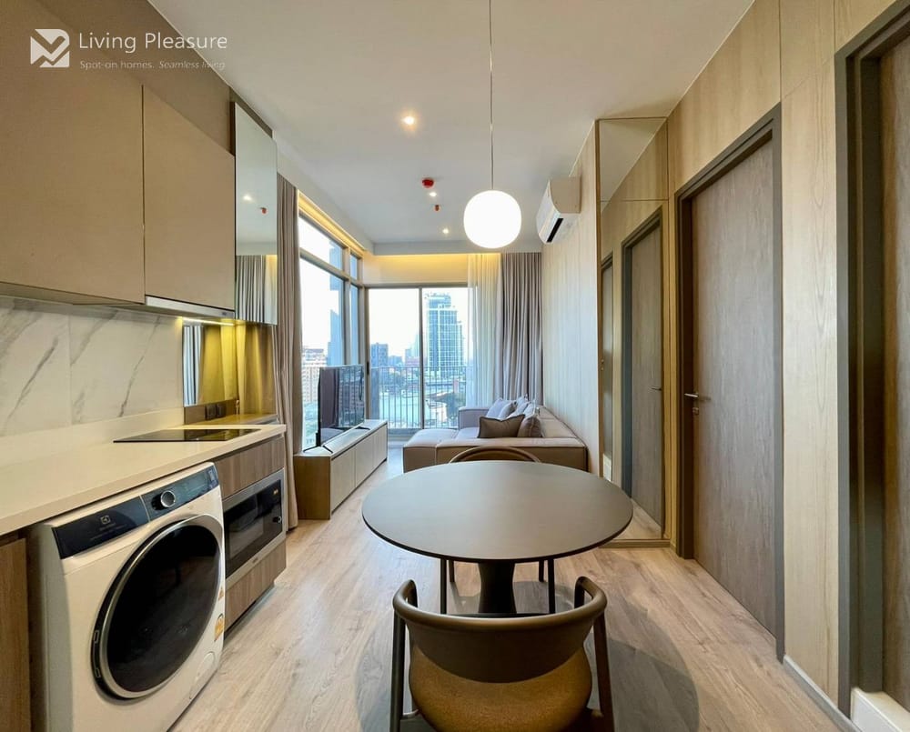 Modern 1 Bedroom Apartment for Rent at Rhythm Ekkamai Estate - City View Near BTS Ekkamai 3