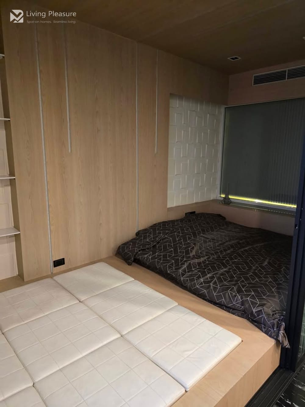 1-Bedroom Condo for Rent at The Bangkok Sathon near BTS Surasak 3